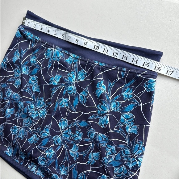 PGA Tour Floral Navy Athletic Skort Mini Skirt A-Line Golf Tennis Running - Picture 9 of 14